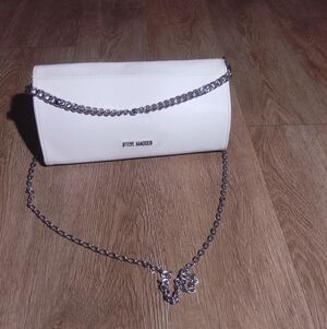 Steve Madden White Chain Clutch